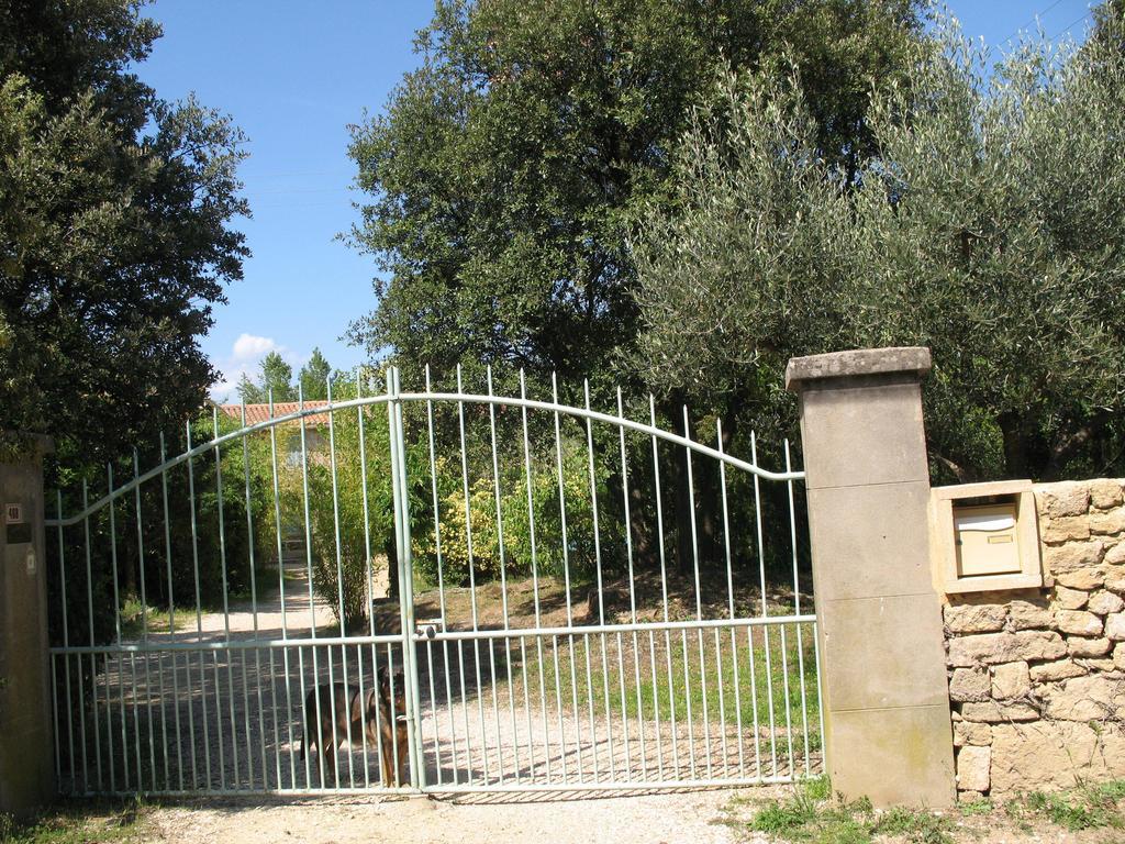 Villa Mas Blauvac avec piscine, Entre Uzes Pont du Gard à Vers-Pont-du-Gard Chambre photo